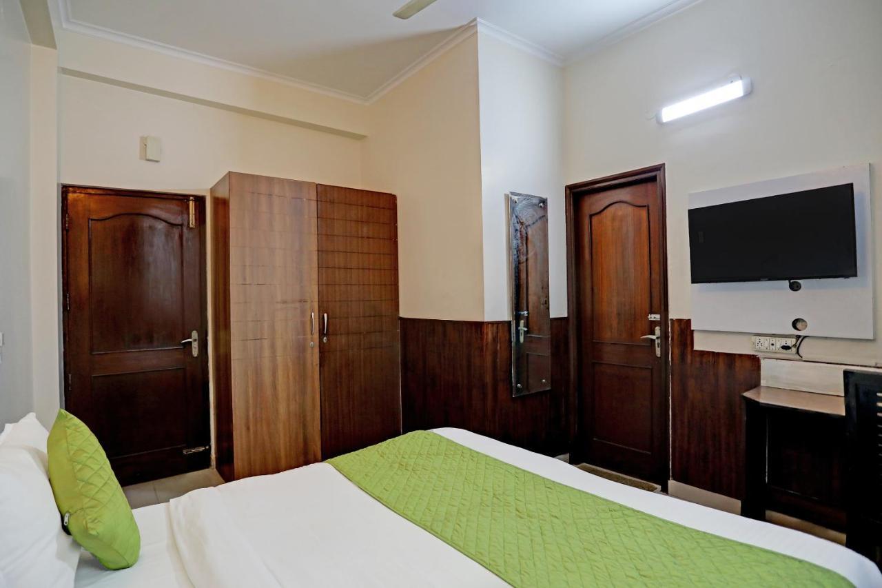 Hotel Grand Tushar - Ghaziabad Railway Station Eksteriør bilde